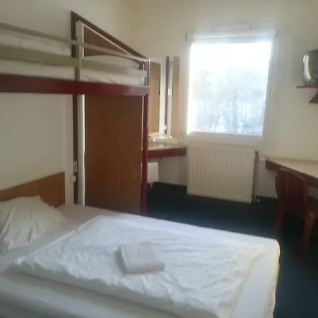 Motel 24h Bremen 3*