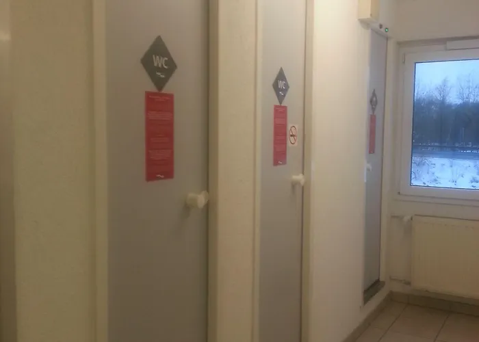 不来梅24小时汽车旅馆 酒店 3*